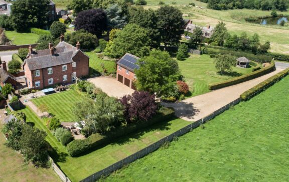 Checkley Farmhouse Image