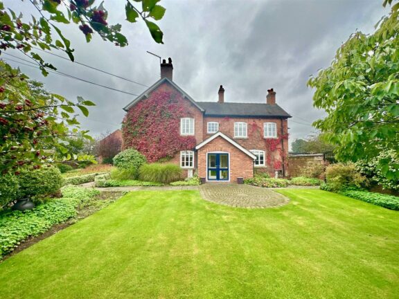 Checkley Farmhouse Image