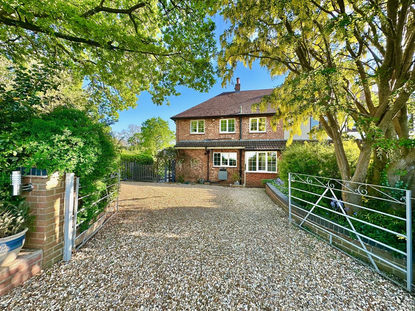 3 Lea Hall Cottages Image