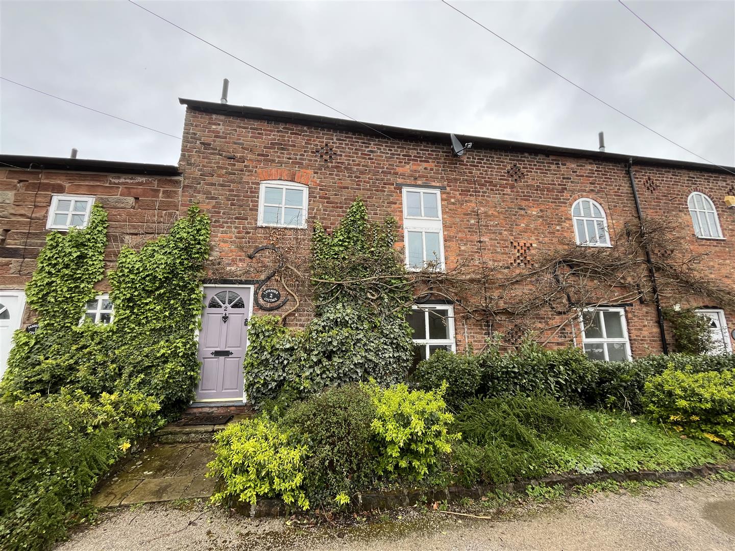 Lavender Cottage, 2 Lower Farm Mews Image