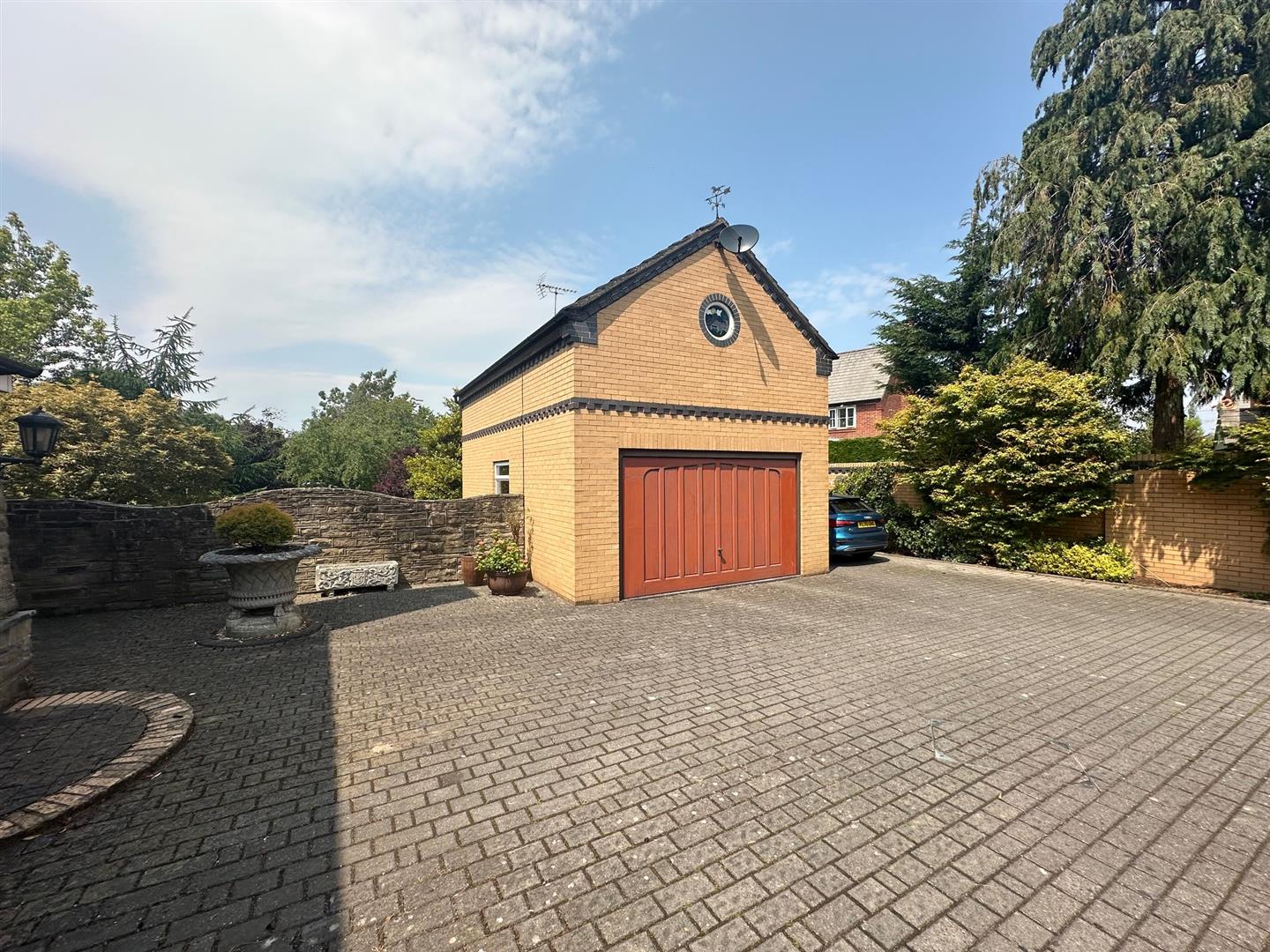 Property Image 46