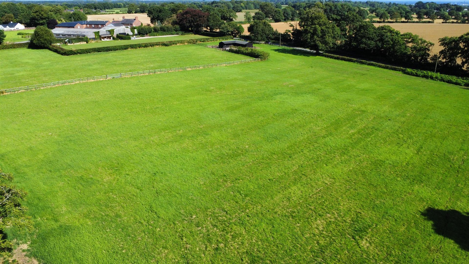 Foxley Brow Stables Image