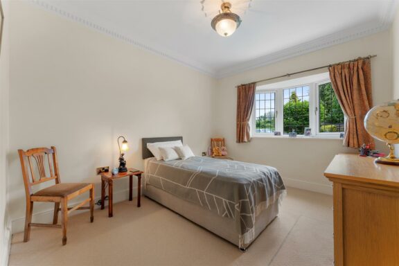 Willowbank, 4 Image