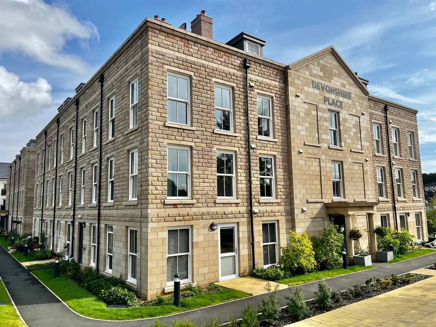 17 Devonshire Place Image