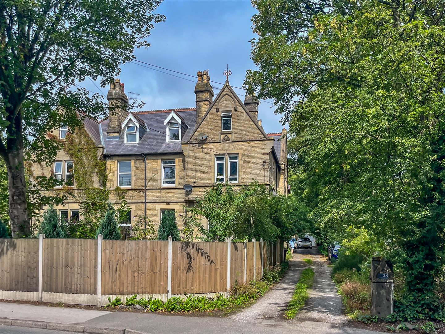 Flat 2 Cranbrook, 38 Image