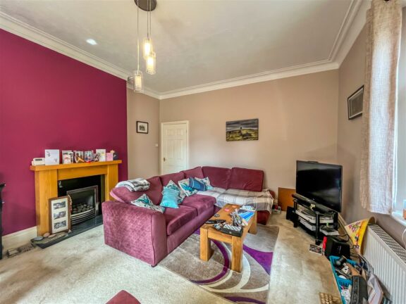 Flat 2 Cranbrook, 38 Image