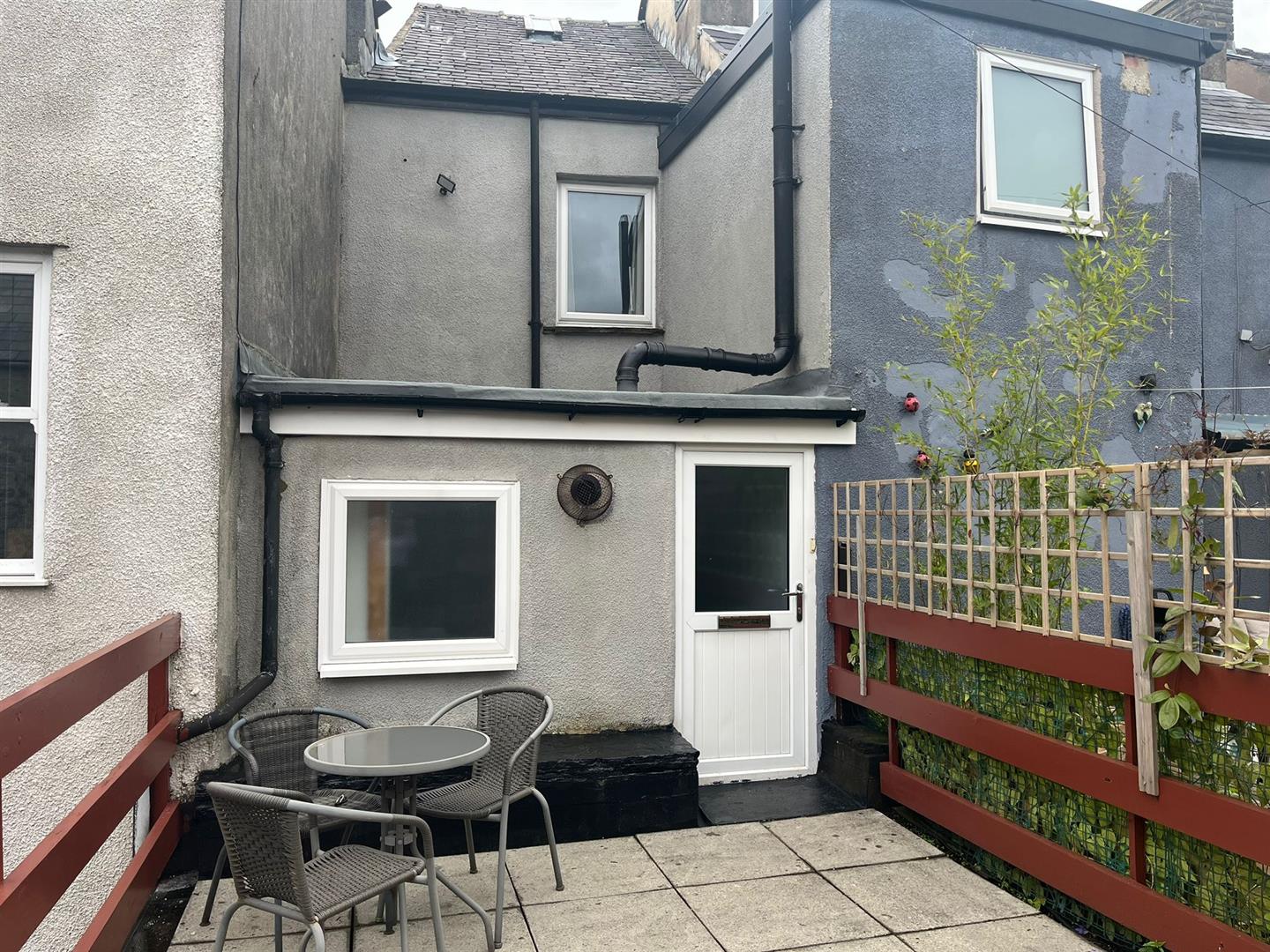 24a Image